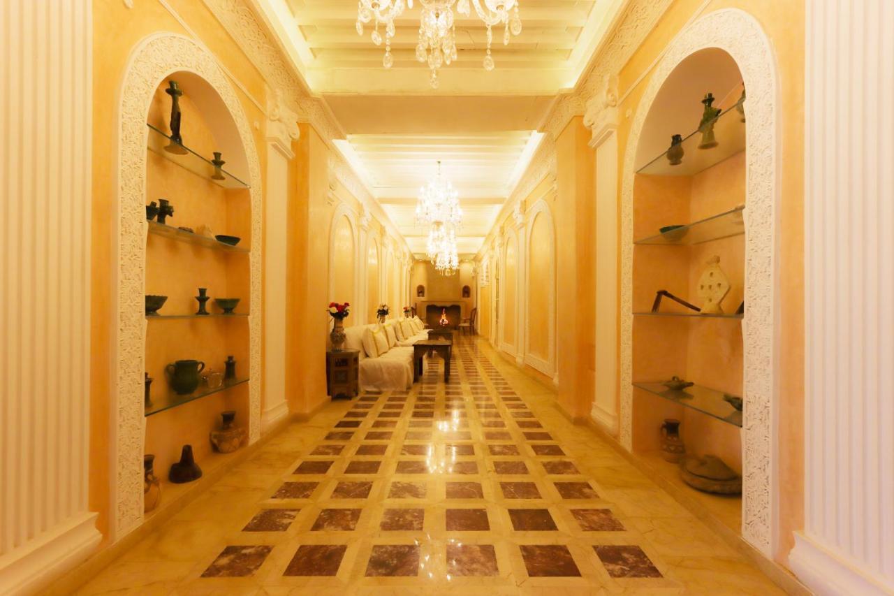 Riad Palais Des Princesses & Spa Marrakesh Exterior foto The interior of the hotel