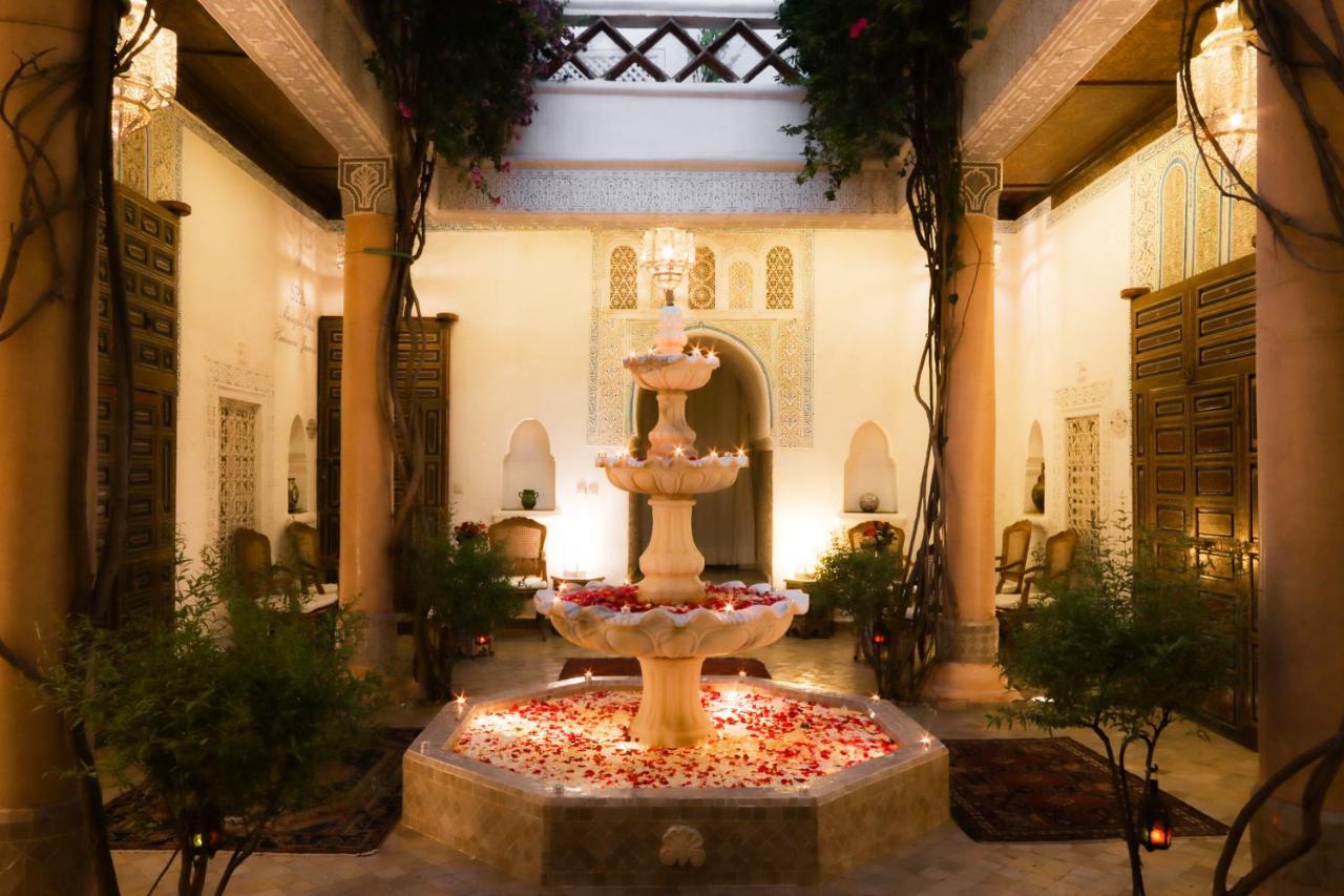 Riad Palais Des Princesses & Spa Marrakesh Exterior foto Spa at the Hotel Palais Jamaa, Marrakech, Morocco