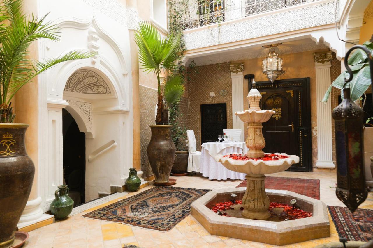 Riad Palais Des Princesses & Spa Marrakesh Exterior foto The hotel's interior