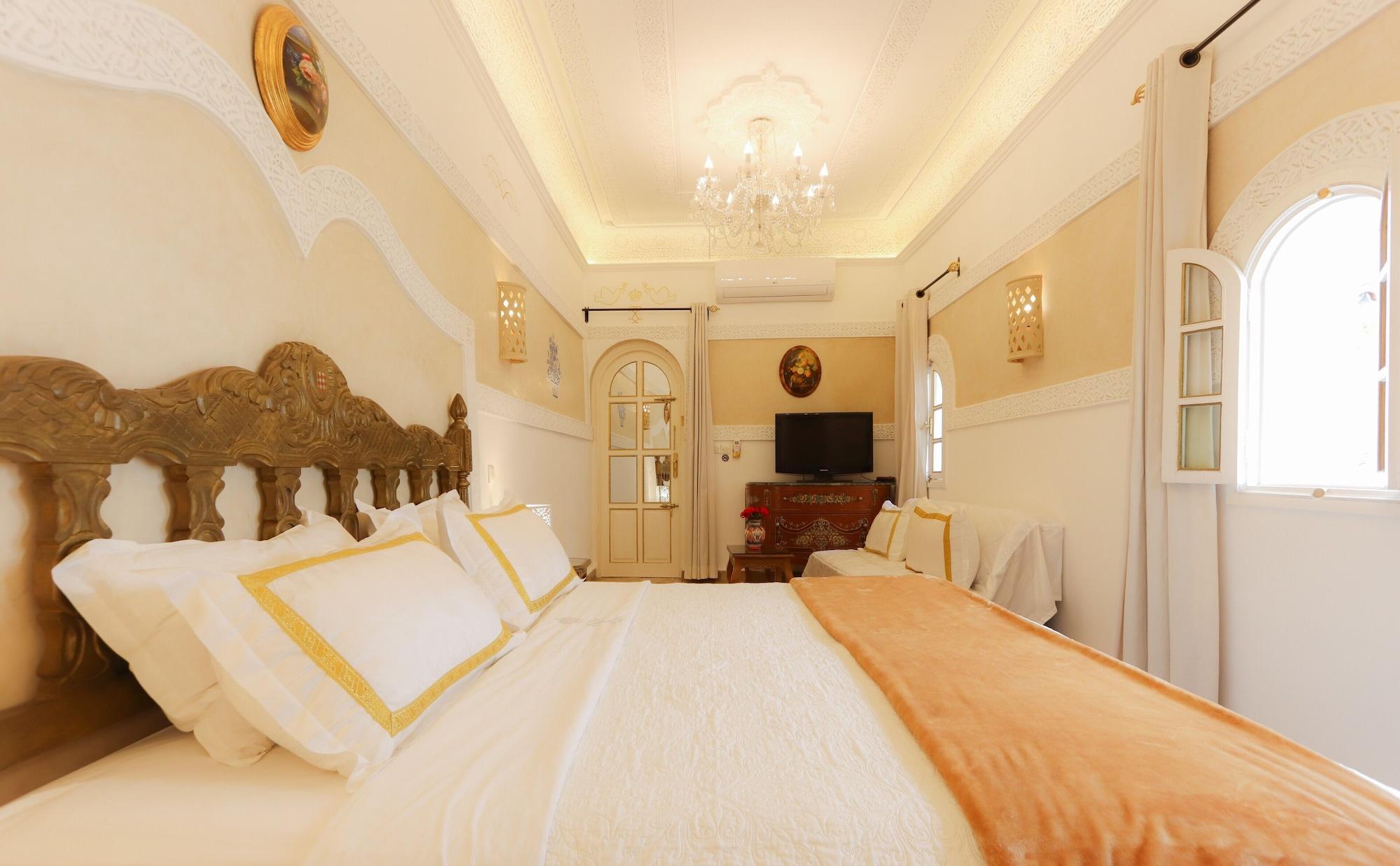 Riad Palais Des Princesses & Spa Marrakesh Exterior foto A bedroom at the hotel