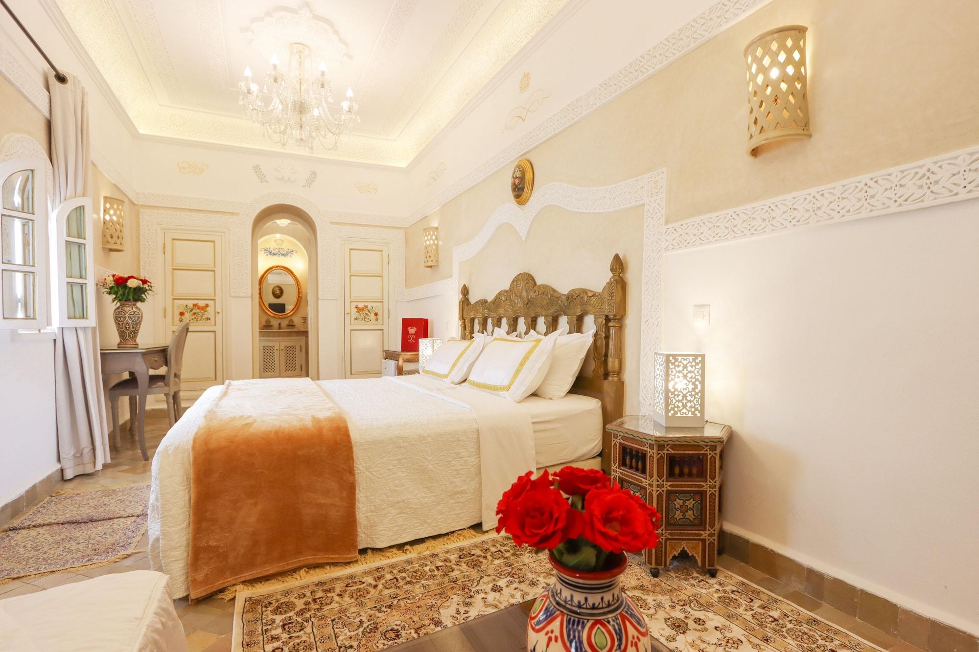 Riad Palais Des Princesses & Spa Marrakesh Exterior foto A bedroom at the hotel