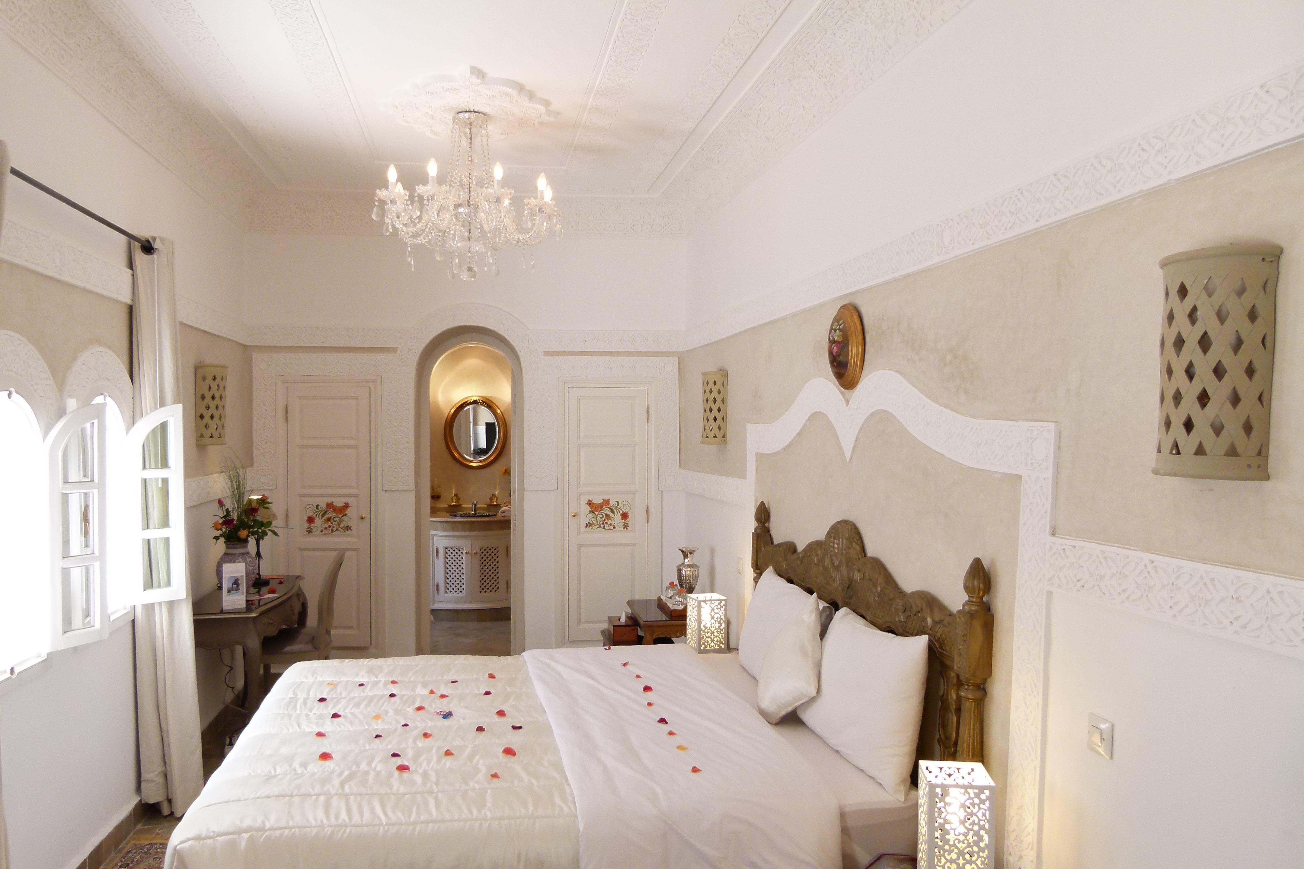 Riad Palais Des Princesses & Spa Marrakesh Exterior foto A bedroom at the hotel