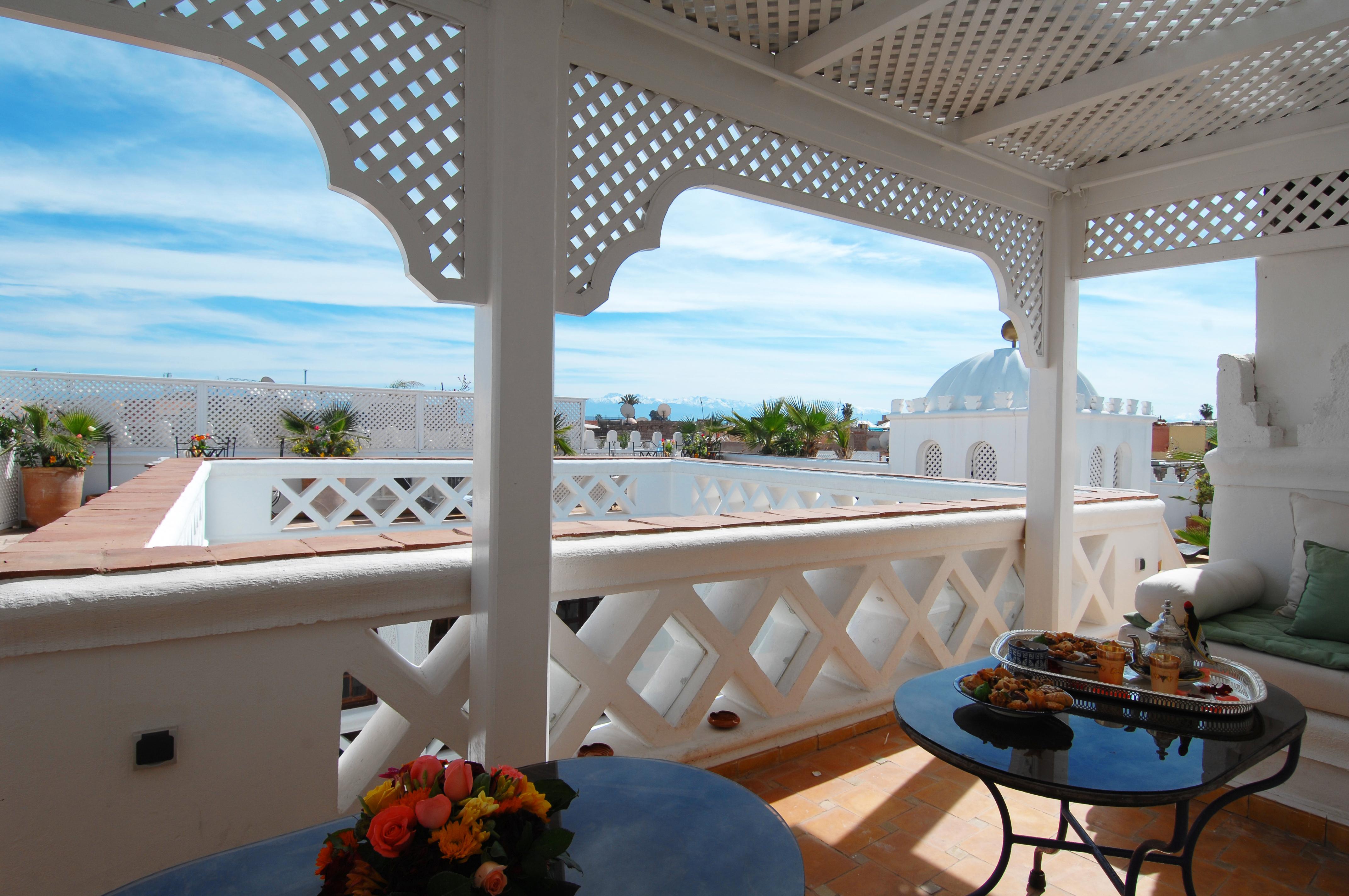 Riad Palais Des Princesses & Spa Marrakesh Exterior foto A view from the rooftop of the hotel